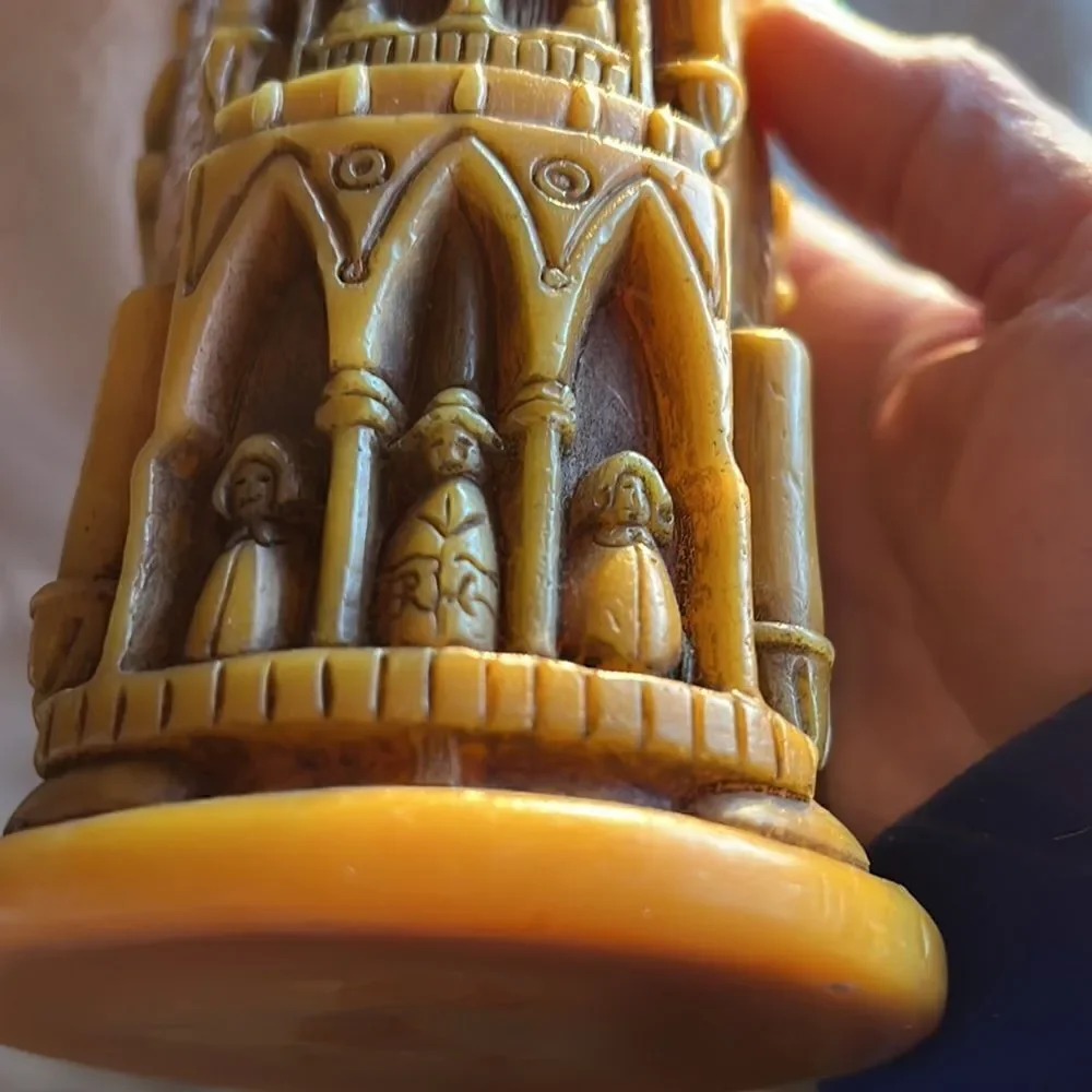 Vintage intricate hand